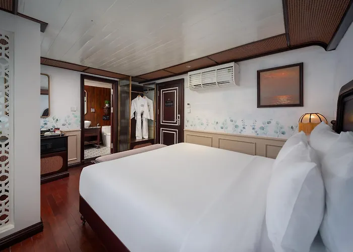 Signature Royal Cruise