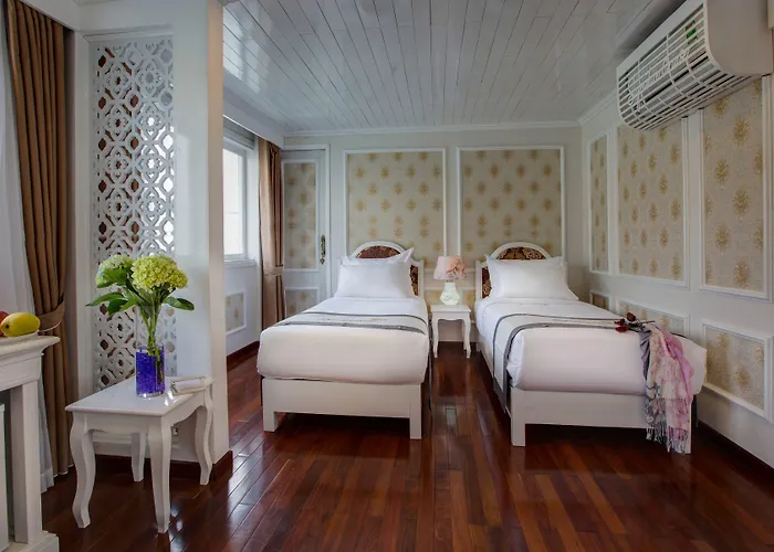 Signature Royal Cruise 